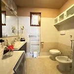 Holiday-home-desenzano Appartement *