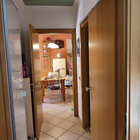 Holiday-home-desenzano Appartement