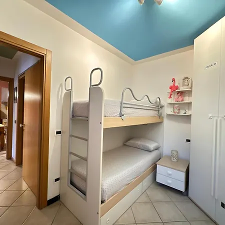 Holiday-home-desenzano * Ντεζεντσάνο ντελ Γκάρντα